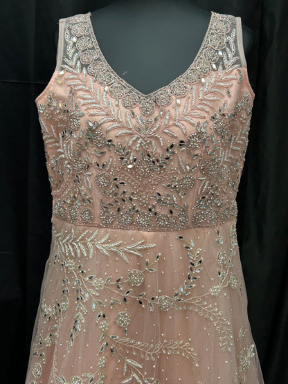 Heavy party wear gown by Kurti Connection USA