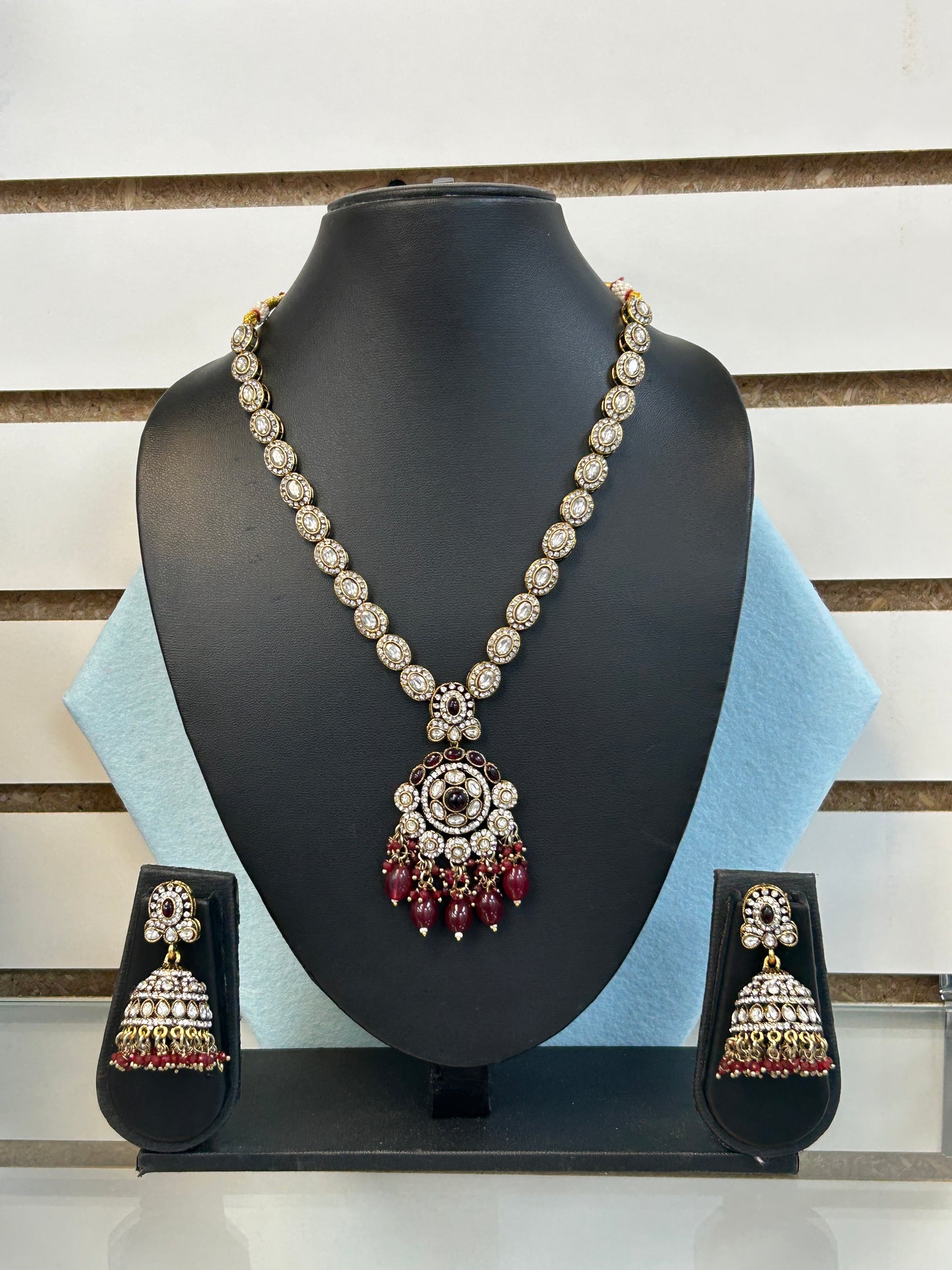 Moissanite necklace set