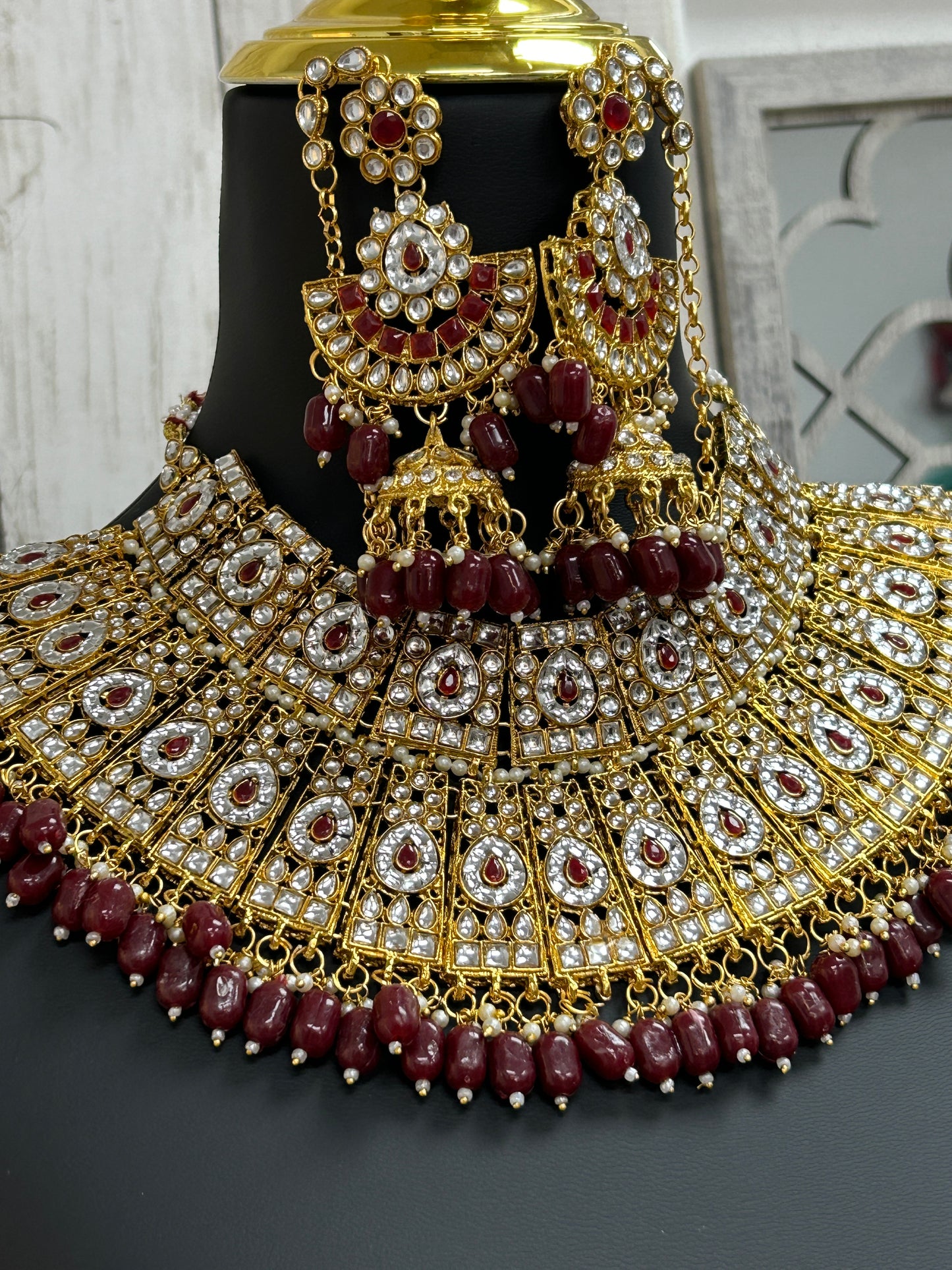 Bridal necklace set by Kurti Connection USA