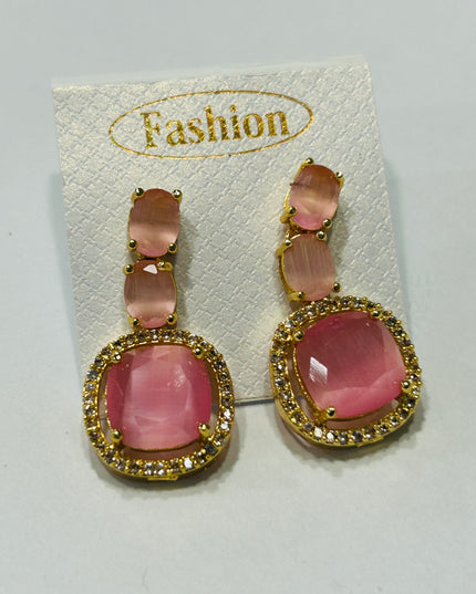 Earrings with golden polish