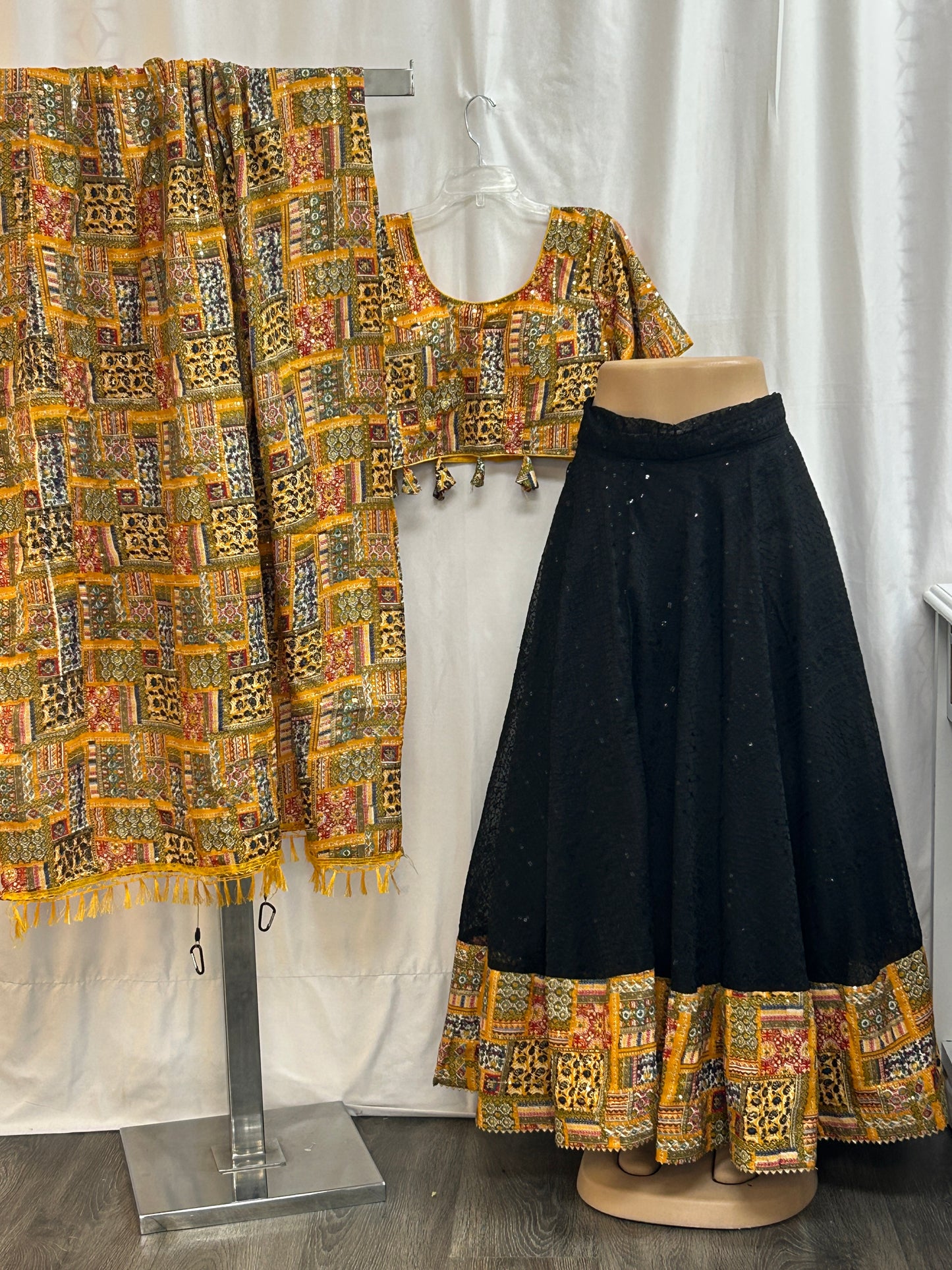 Garba chaniya choli set