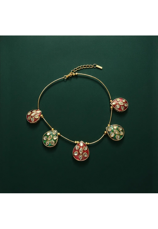 Lightweight necklace