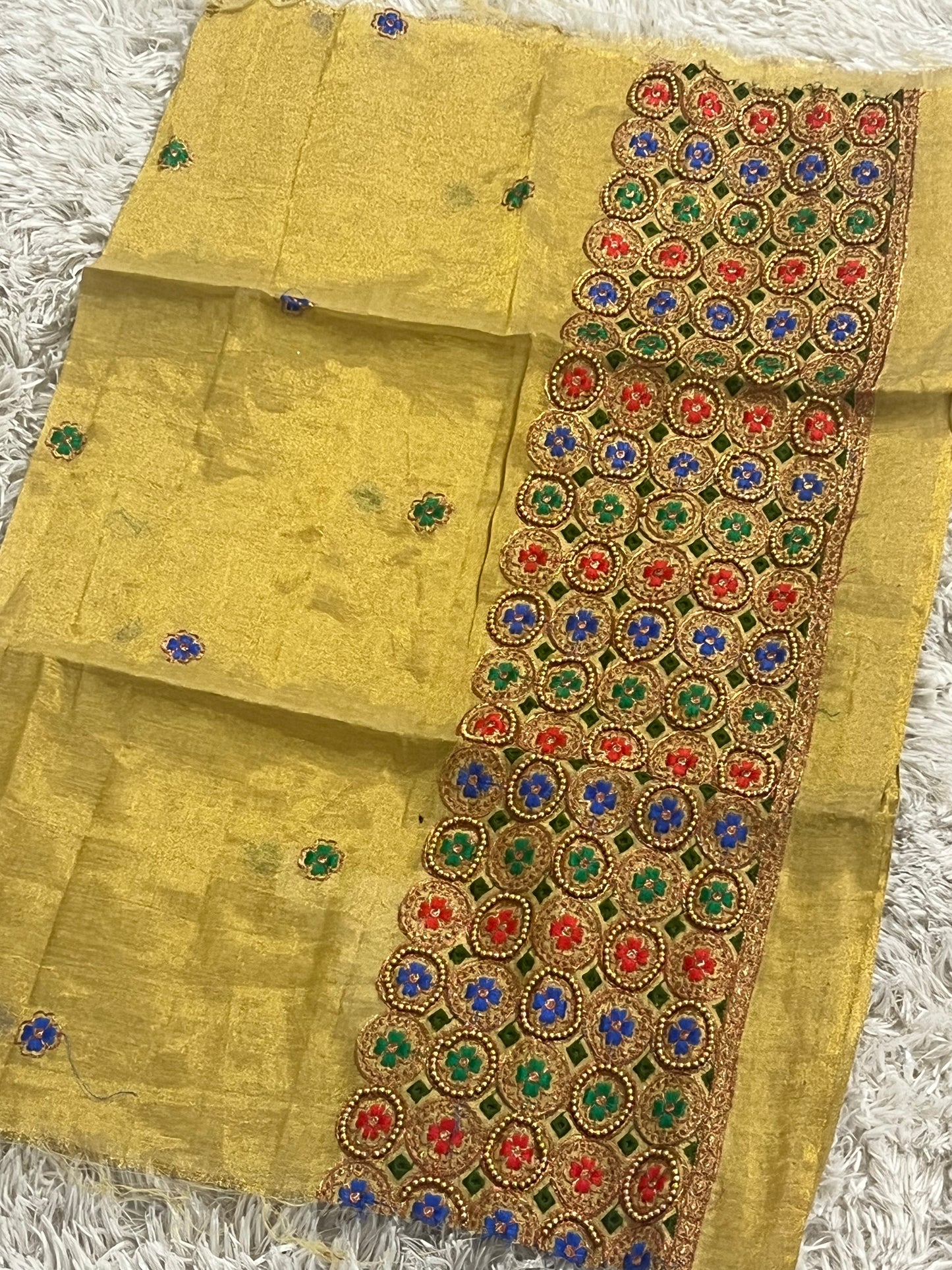 Blouse piece with embroidery work / cut piece 1 meter