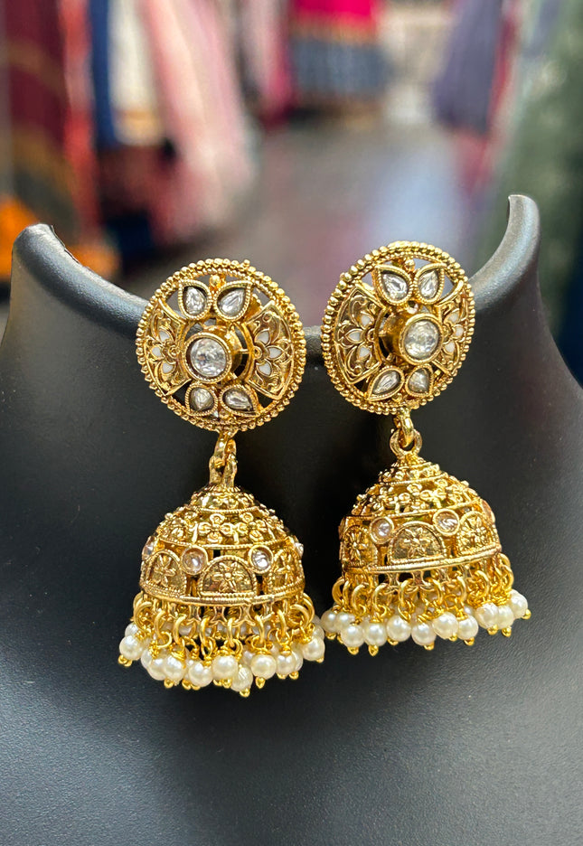 Jhumki earrings