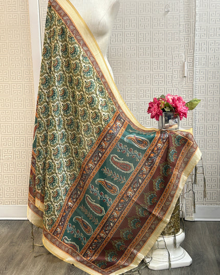 Silk dupatta : digital print