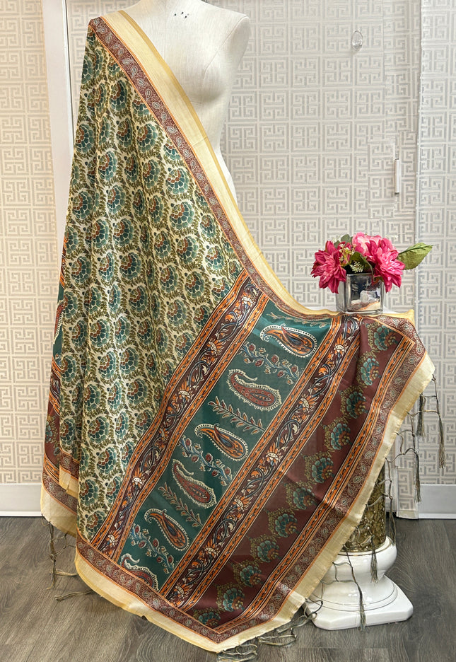 Silk dupatta : digital print