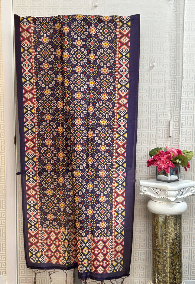 Silk dupatta : digital print