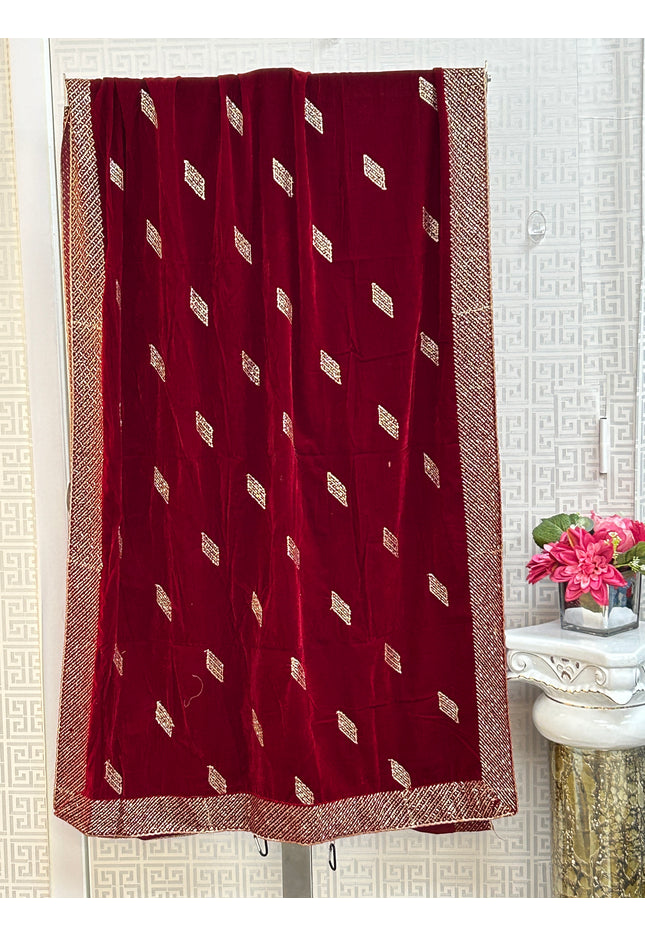 Maroon velvet dupatta