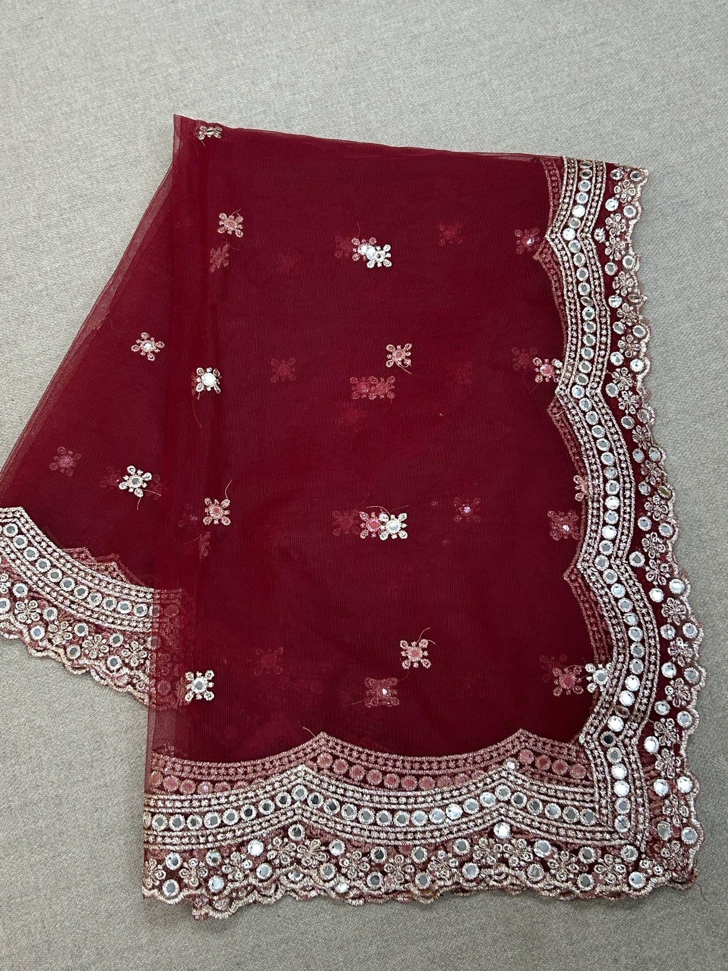 Fancy net dupatta: maroon with light gold work