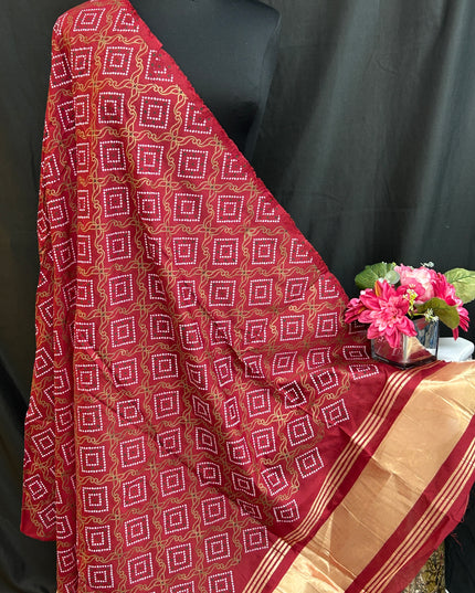 Bandhani print cotton dupatta
