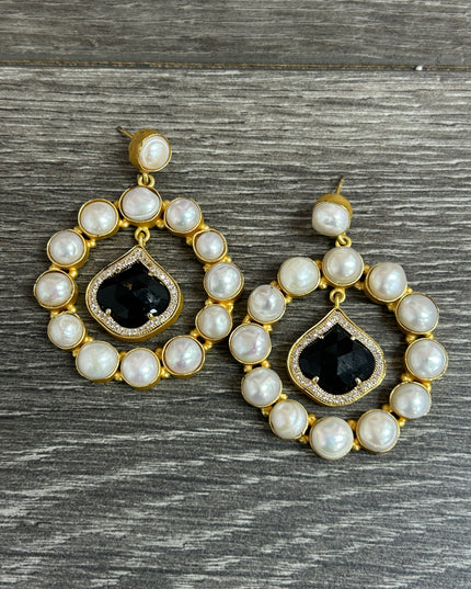 Fresh water pearl earrings