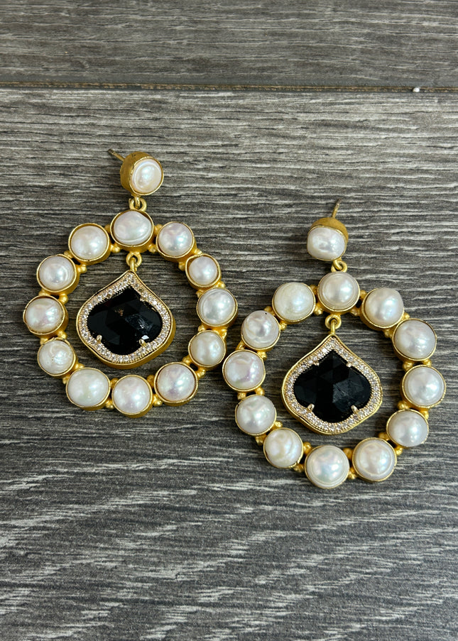 Fresh water pearl earrings