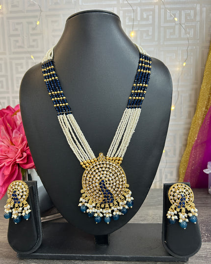 Dark blue necklace set