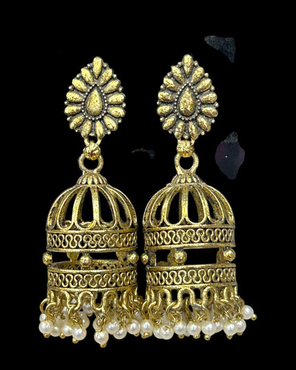 Matt antique gold finish earrings