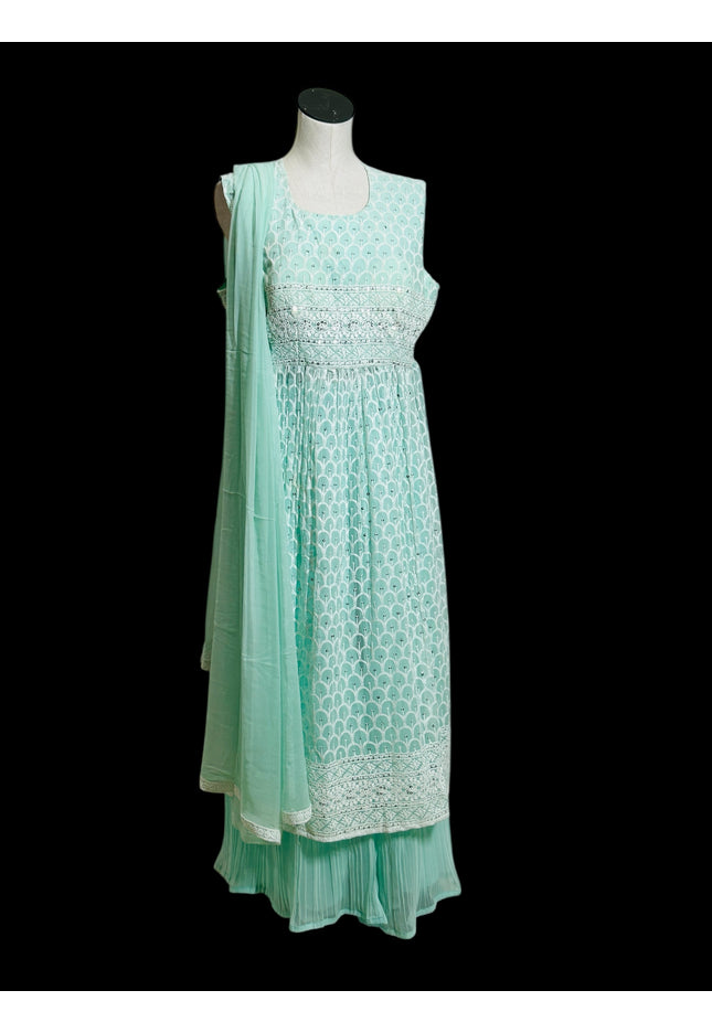 Chikankari Naira Kurti set