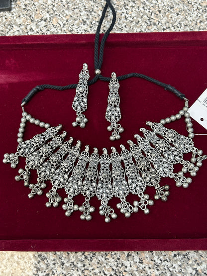 Oxidized necklace set