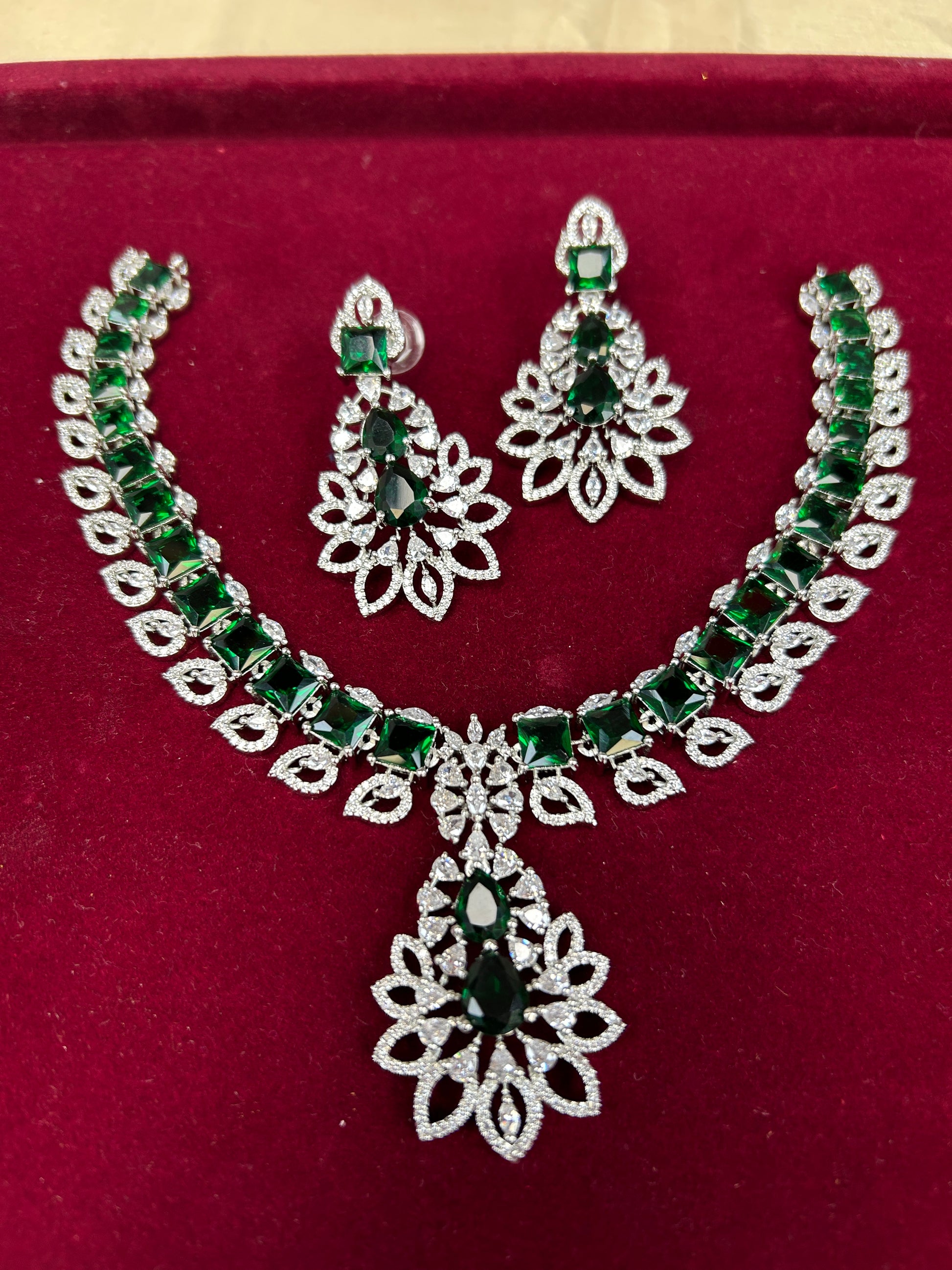 Statement necklace set by Kurti Connection USA