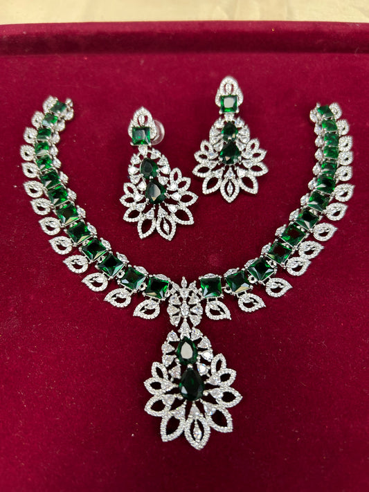 Statement necklace set