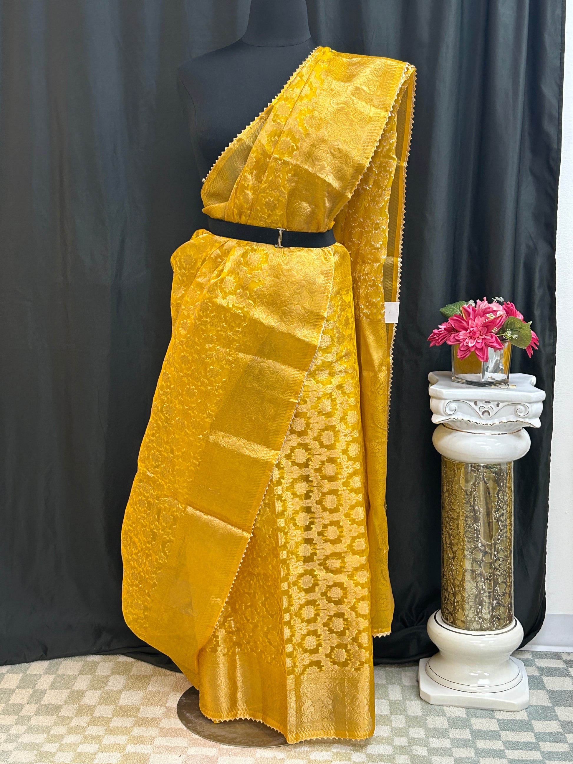 Tissue organza saree with all over jari weaving by Kurti Connection USA