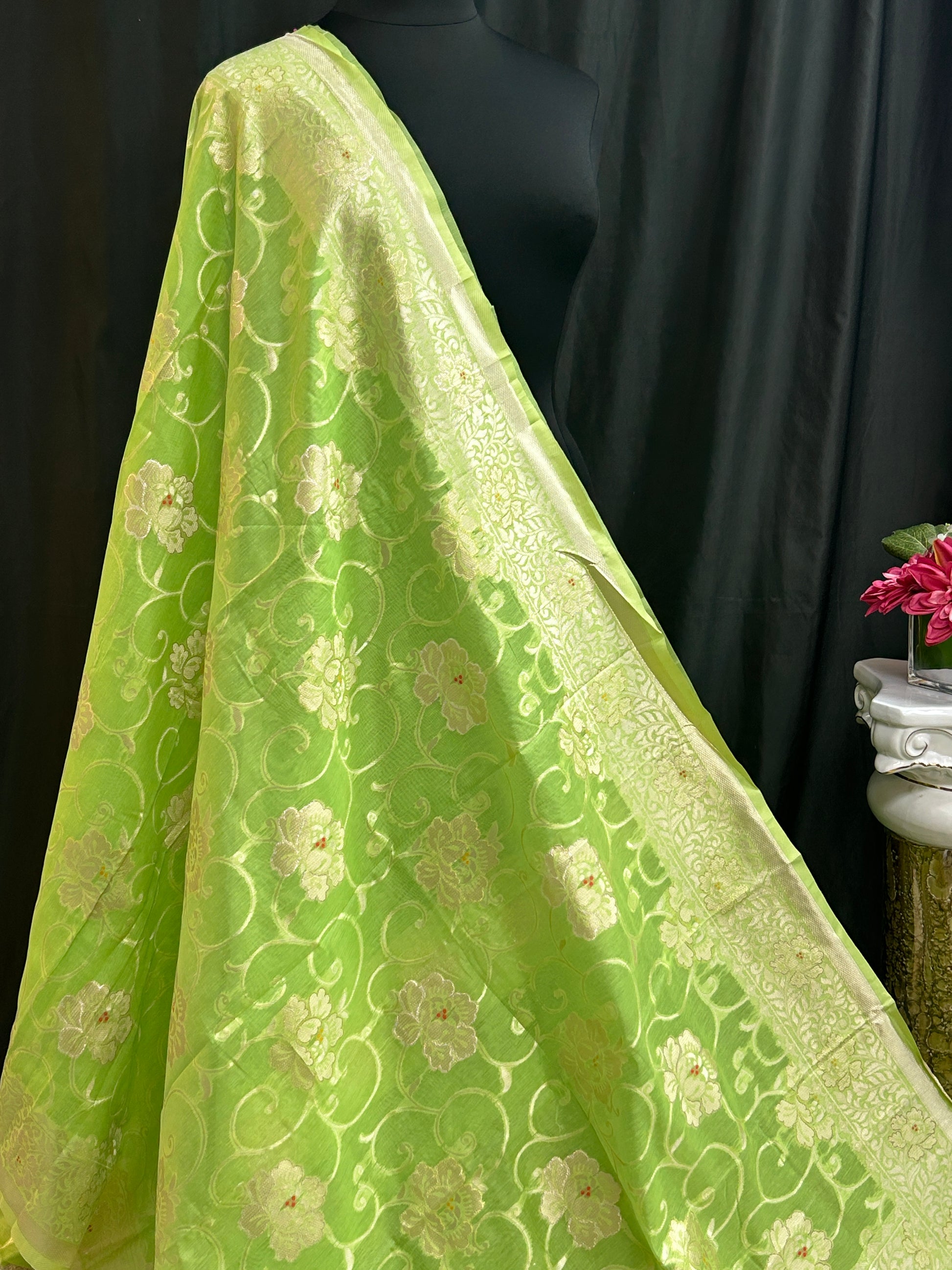 Linen cotton saree by Kurti Connection USA
