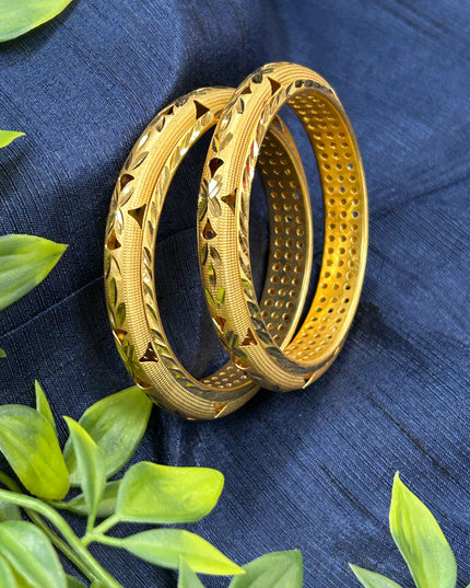 Golden bangles : Size 2.4 - Kurti Connection USA