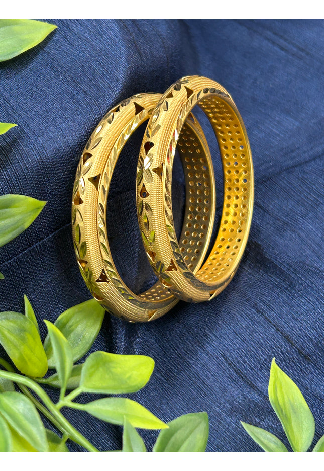 Golden bangles : Size 2.4 - Kurti Connection USA