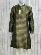 Green kurta pajama set for haldi mehandi function
