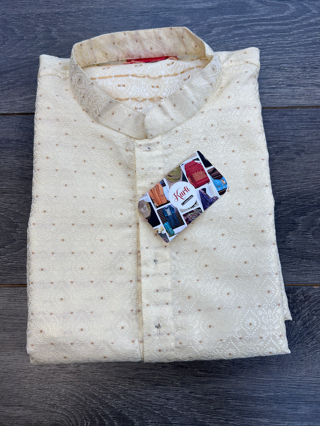 Silk kurta pajama set : off white