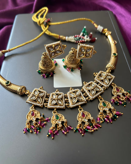 Lightweight gold look choker necklace - Kurti Connection USA