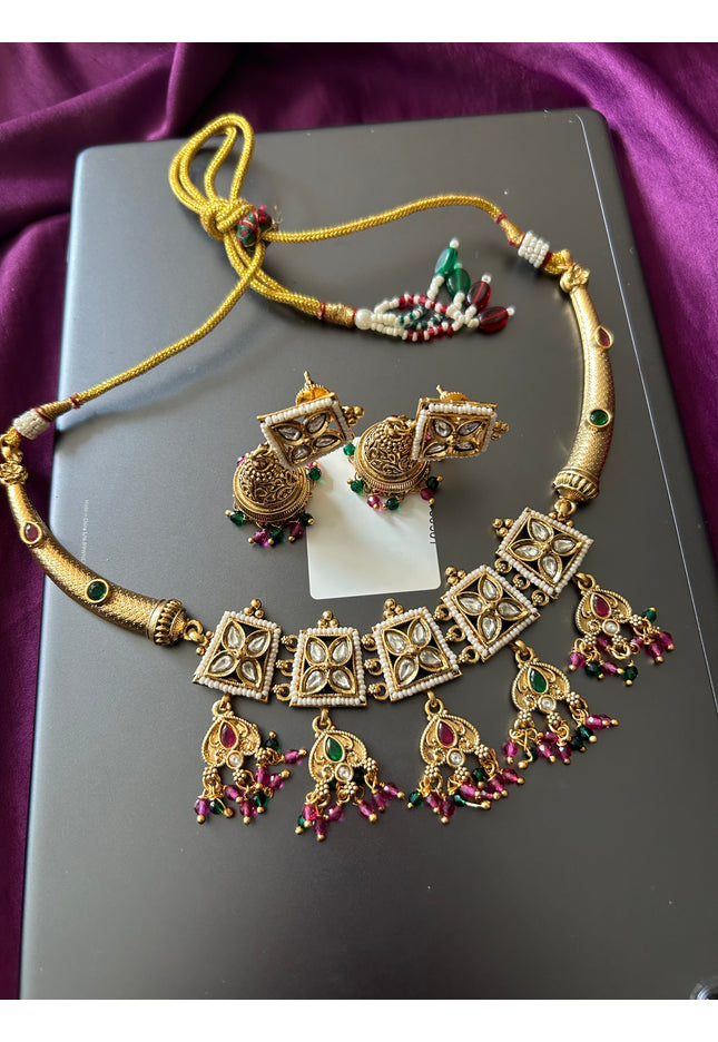 Lightweight gold look choker necklace - Kurti Connection USA