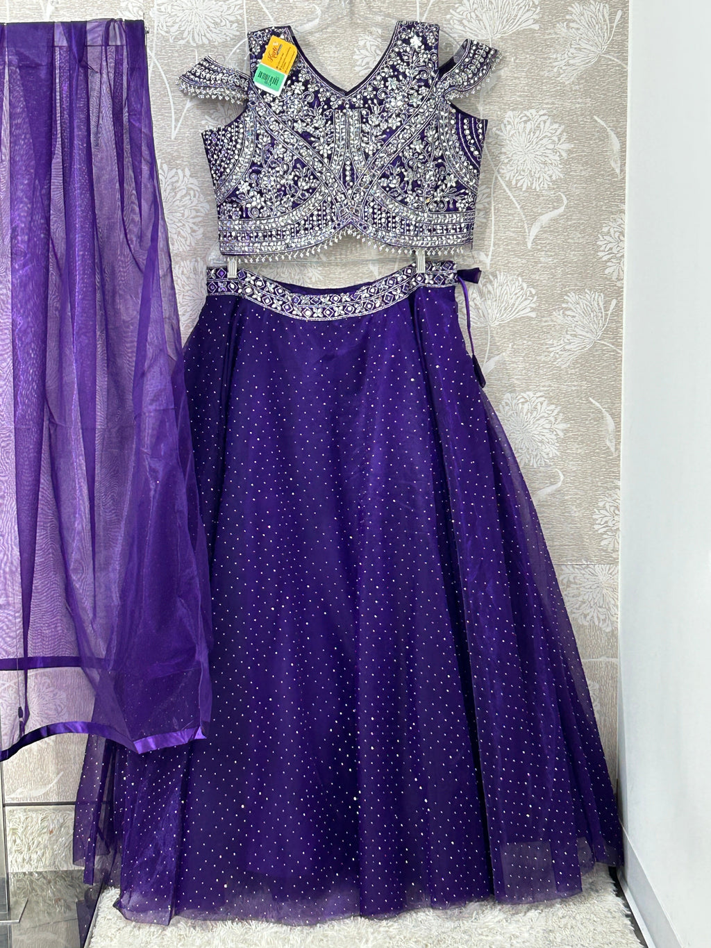 Lehenga Choli set : Size 44/46 by Kurti Connection USA
