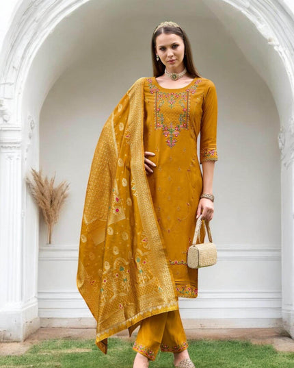 Linen silk Kurti set with banarasi dupatta - Kurti Connection USA
