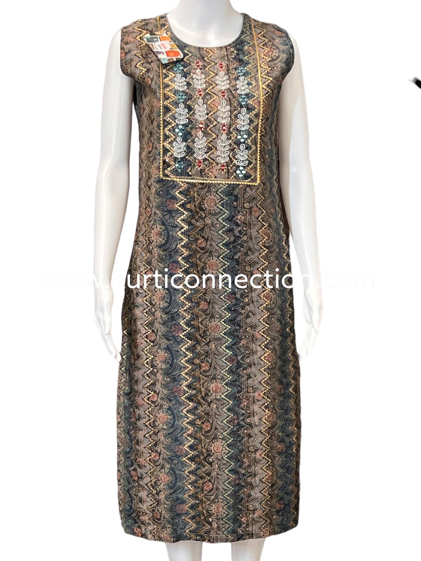 Chanderi silk suit with stretchable pant