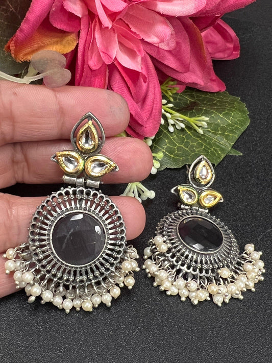Dual tone earrings