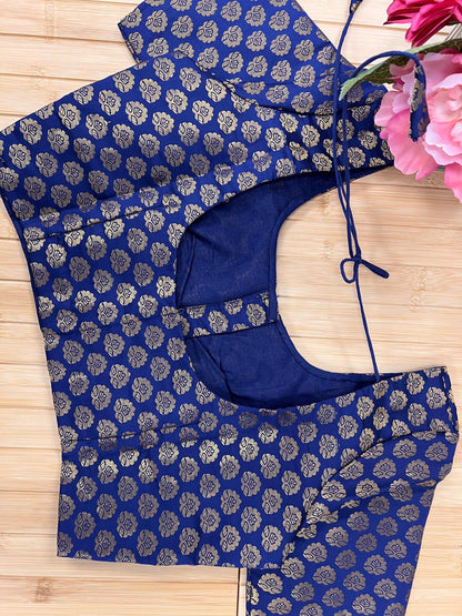 Front hook blouse : Navy blue