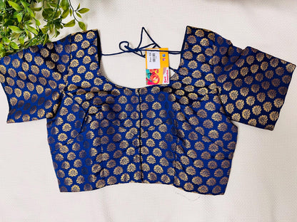 Navy blue Blouse | front hooks