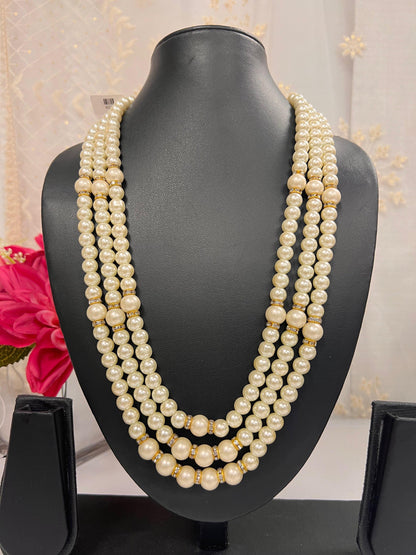 Triple layer Pearl necklace