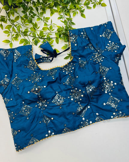 Readymade blouse for saree| Lehenga - Kurti Connection USA