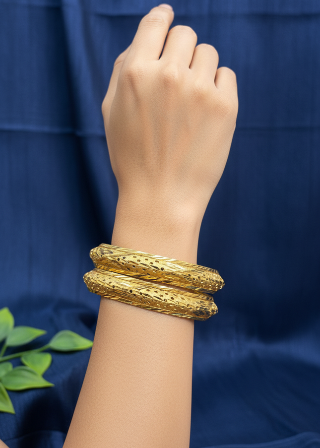 Golden bangles : Size 2.8