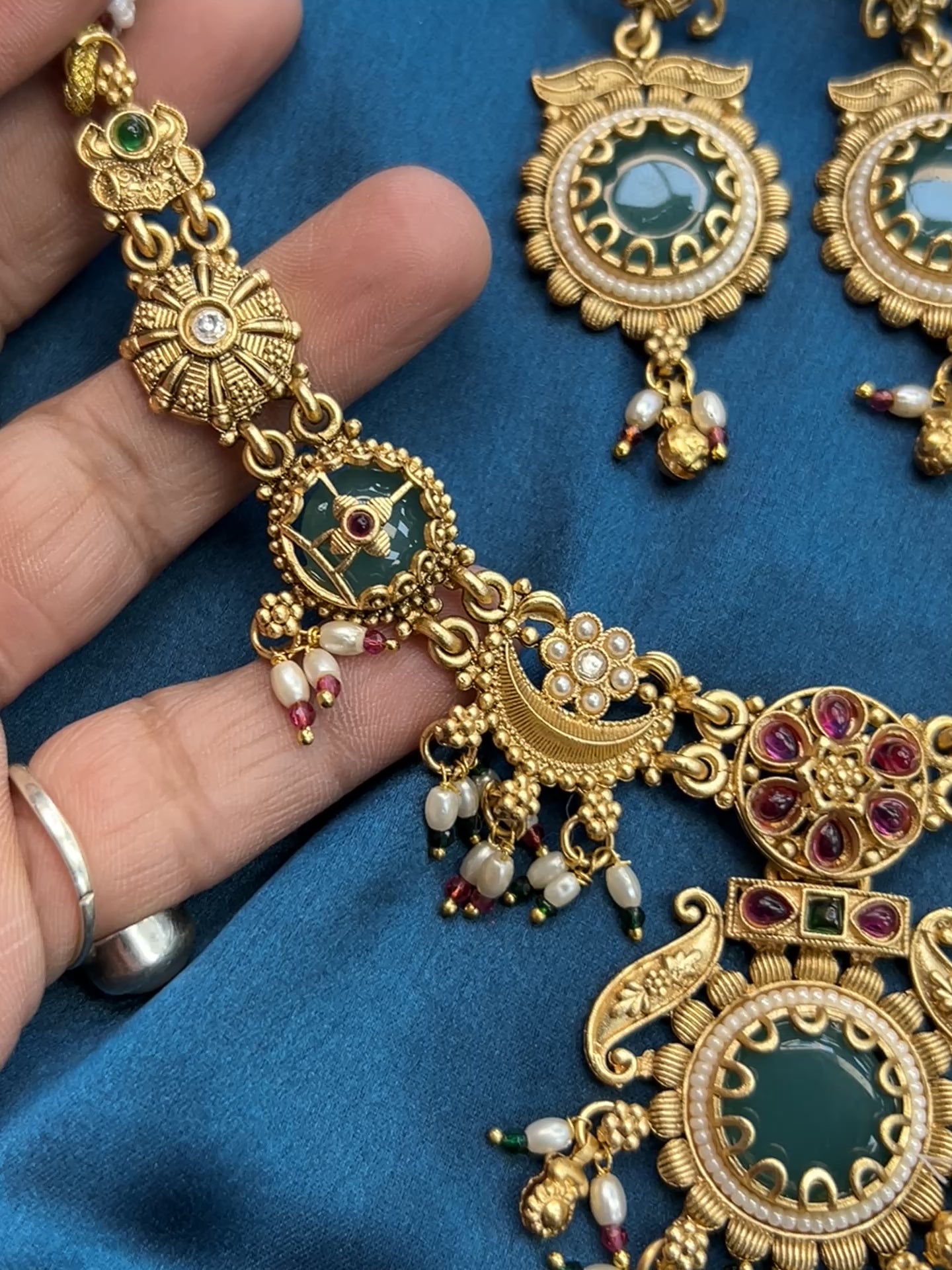 Gold look alike necklace